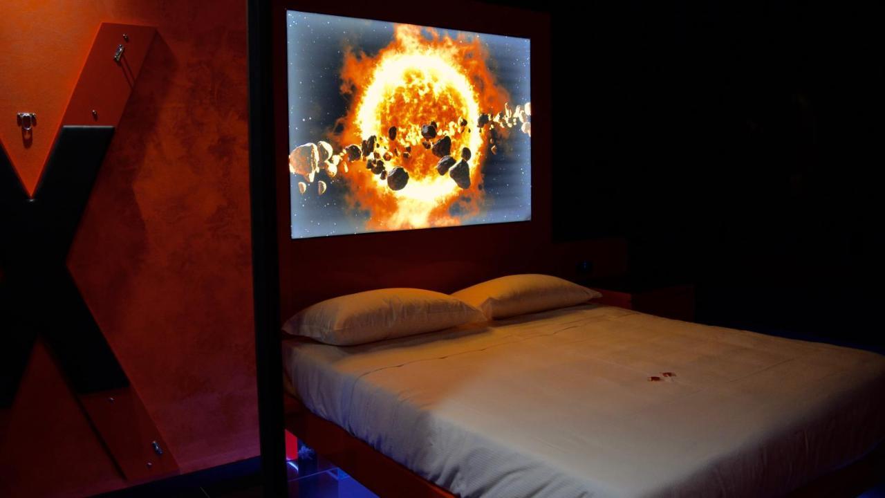 C Rooms - Love Motel Monza Cinisello Balsamo Luaran gambar