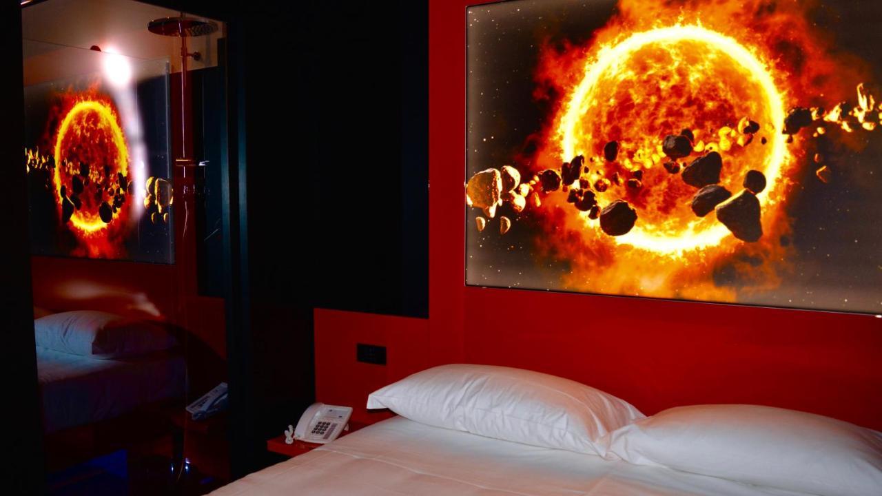 C Rooms - Love Motel Monza Cinisello Balsamo Luaran gambar