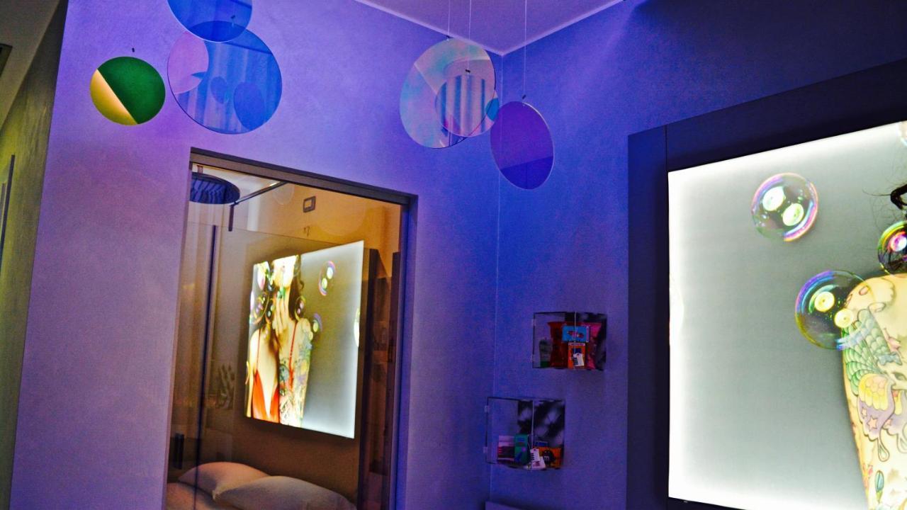 C Rooms - Love Motel Monza Cinisello Balsamo Luaran gambar