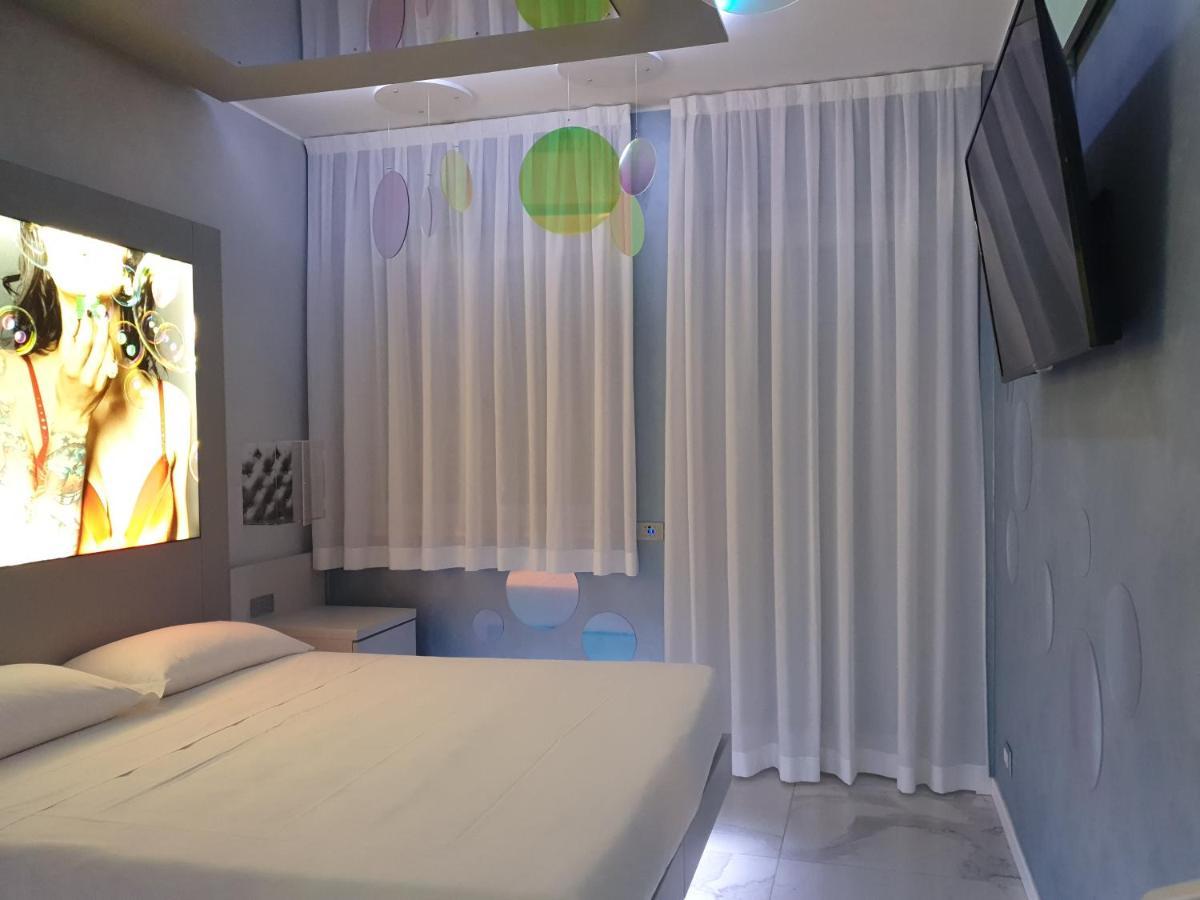C Rooms - Love Motel Monza Cinisello Balsamo Luaran gambar